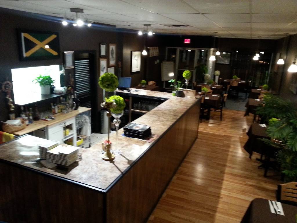 Lil Negril Island Grill | restaurant | 261 Centrepointe Dr, Nepean, ON K2G 6E8, Canada | 6132267575 OR +1 613-226-7575