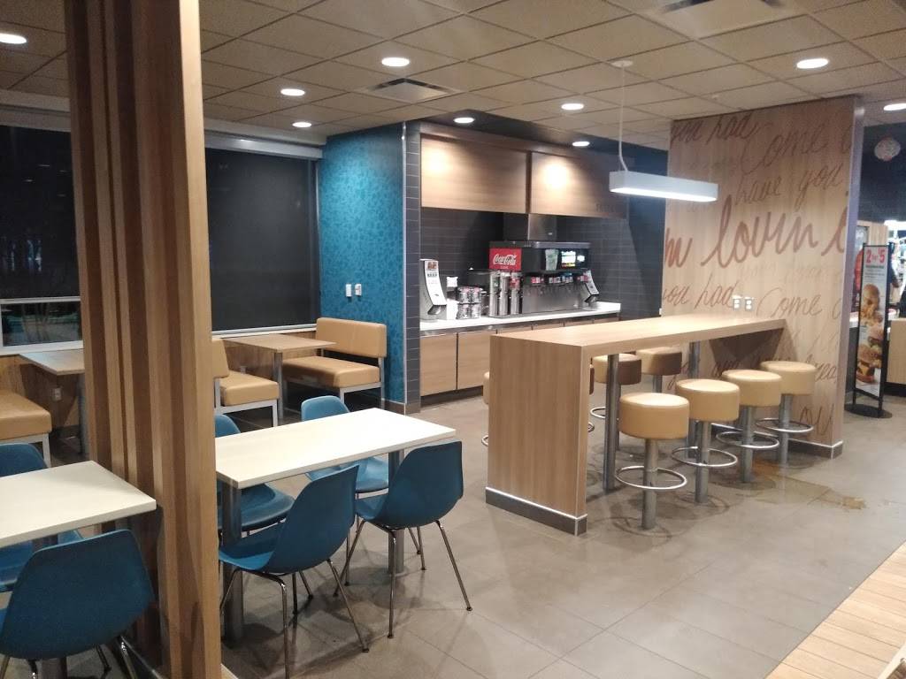 McDonalds | cafe | 5263 Poplar Ave, Memphis, TN 38119, USA | 9016834365 OR +1 901-683-4365
