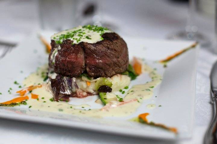 Cafe on the Green | cafe | 100 Aunt Hack Rd, Danbury, CT 06811, USA | 2037910369 OR +1 203-791-0369