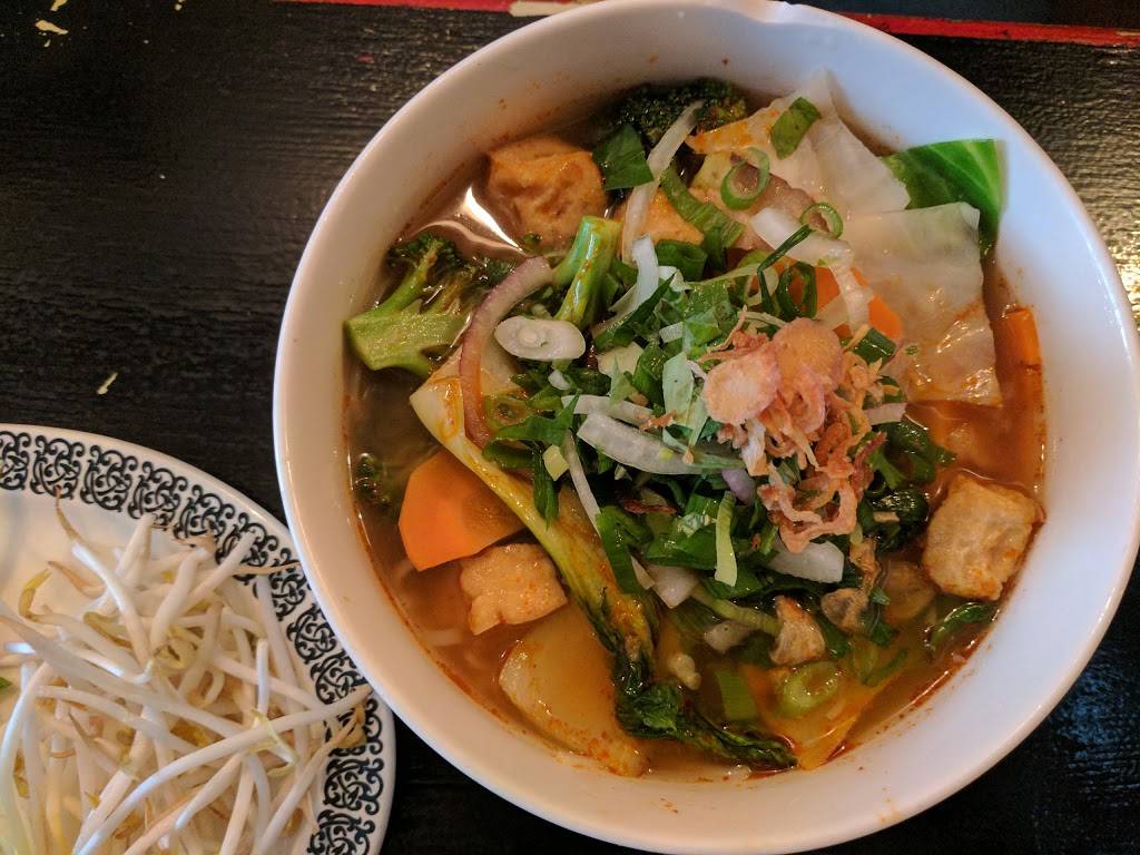 Bac Ky Vietnamese Canteen | restaurant | 567 King St W, Toronto, ON M5V 1M1, Canada | 4165997468 OR +1 416-599-7468