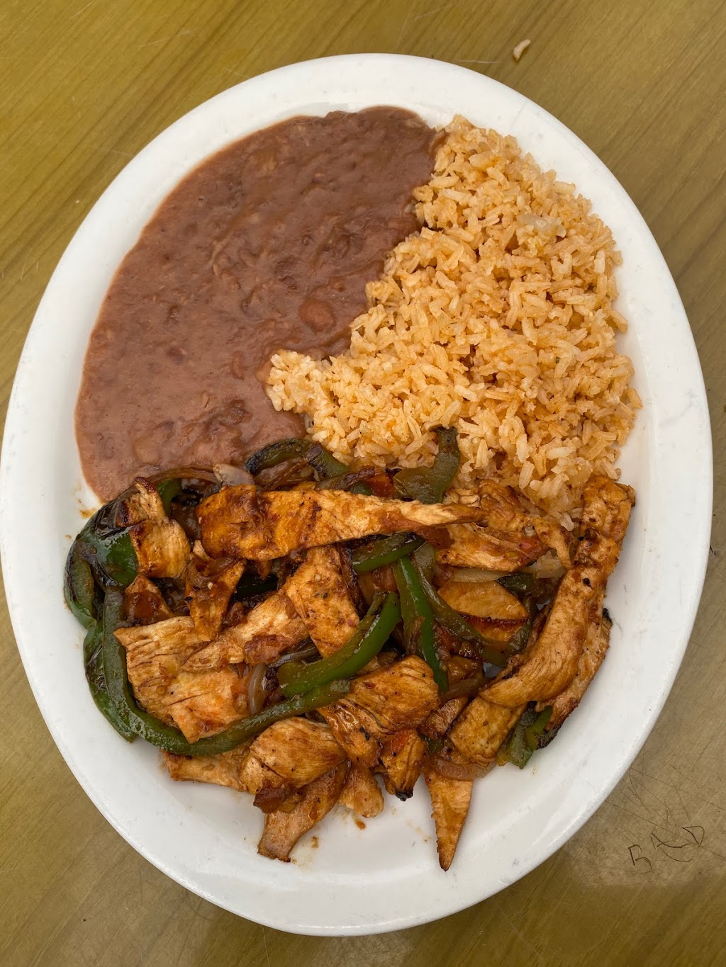 Taqueria Cuernavaca | restaurant | 875 Towne Lake Pkwy, Woodstock, GA 30189, USA | 6789194298 OR +1 678-919-4298