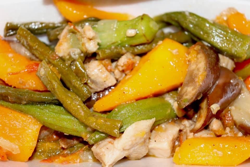 Loveys Kitchen/Filipino Foodies | restaurant | 8694 Madison Blvd Unit R, Madison, AL 35758, USA | 9198959907 OR +1 919-895-9907