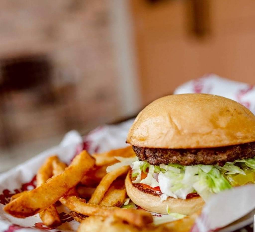 Mugshots Grill & Bar Uptown | restaurant | 2311 Richard Arrington Jr Blvd N #100, Birmingham, AL 35203, USA | 2055216422 OR +1 205-521-6422