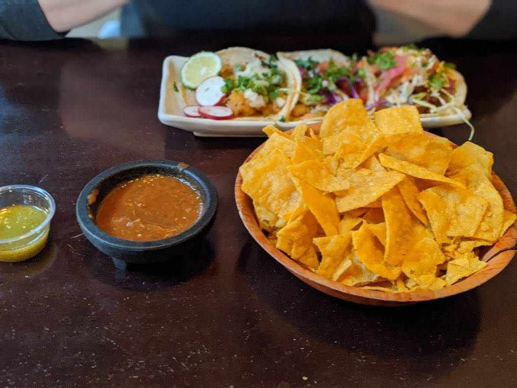 El Borracho Ballard | restaurant | 5465 Leary Ave NW, Seattle, WA 98107, USA | 2065821974 OR +1 206-582-1974