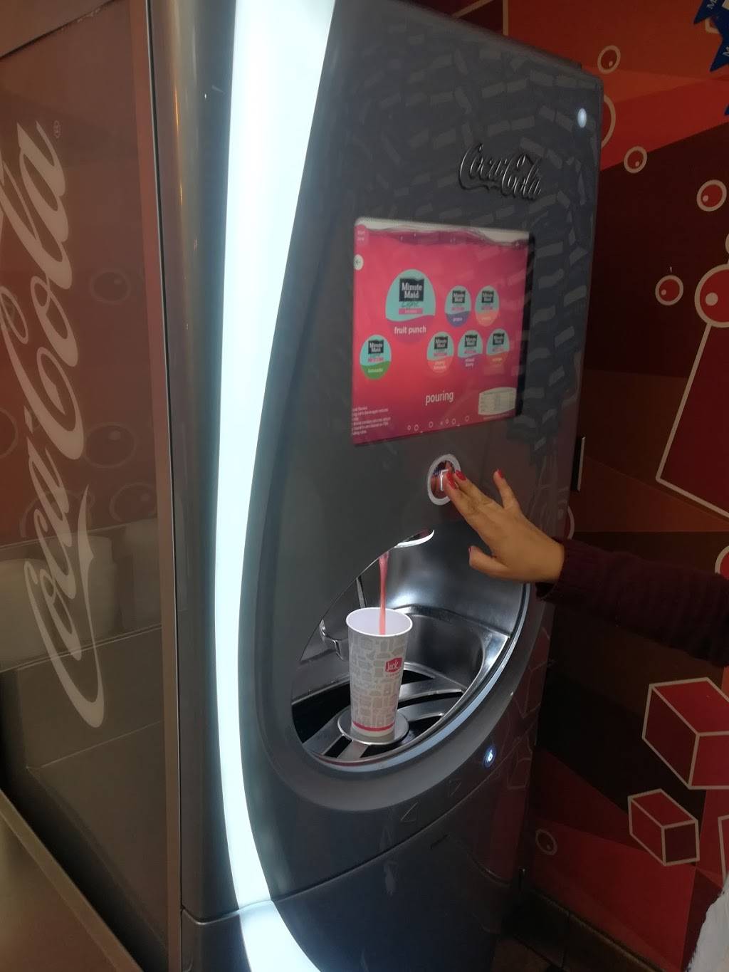 Jack in the Box | restaurant | 383 W Mariposa Rd, Nogales, AZ 85621, USA | 5203772974 OR +1 520-377-2974