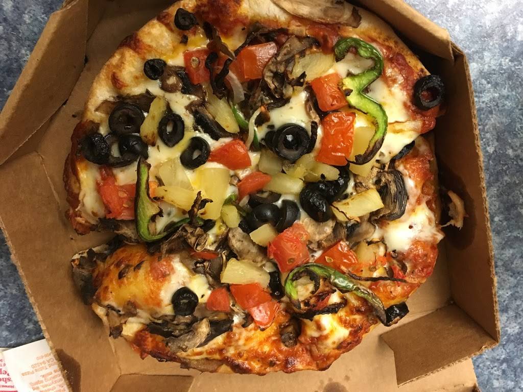 Round Table Pizza | meal delivery | 5544 Thornton Ave, Newark, CA 94560, USA | 5107964040 OR +1 510-796-4040