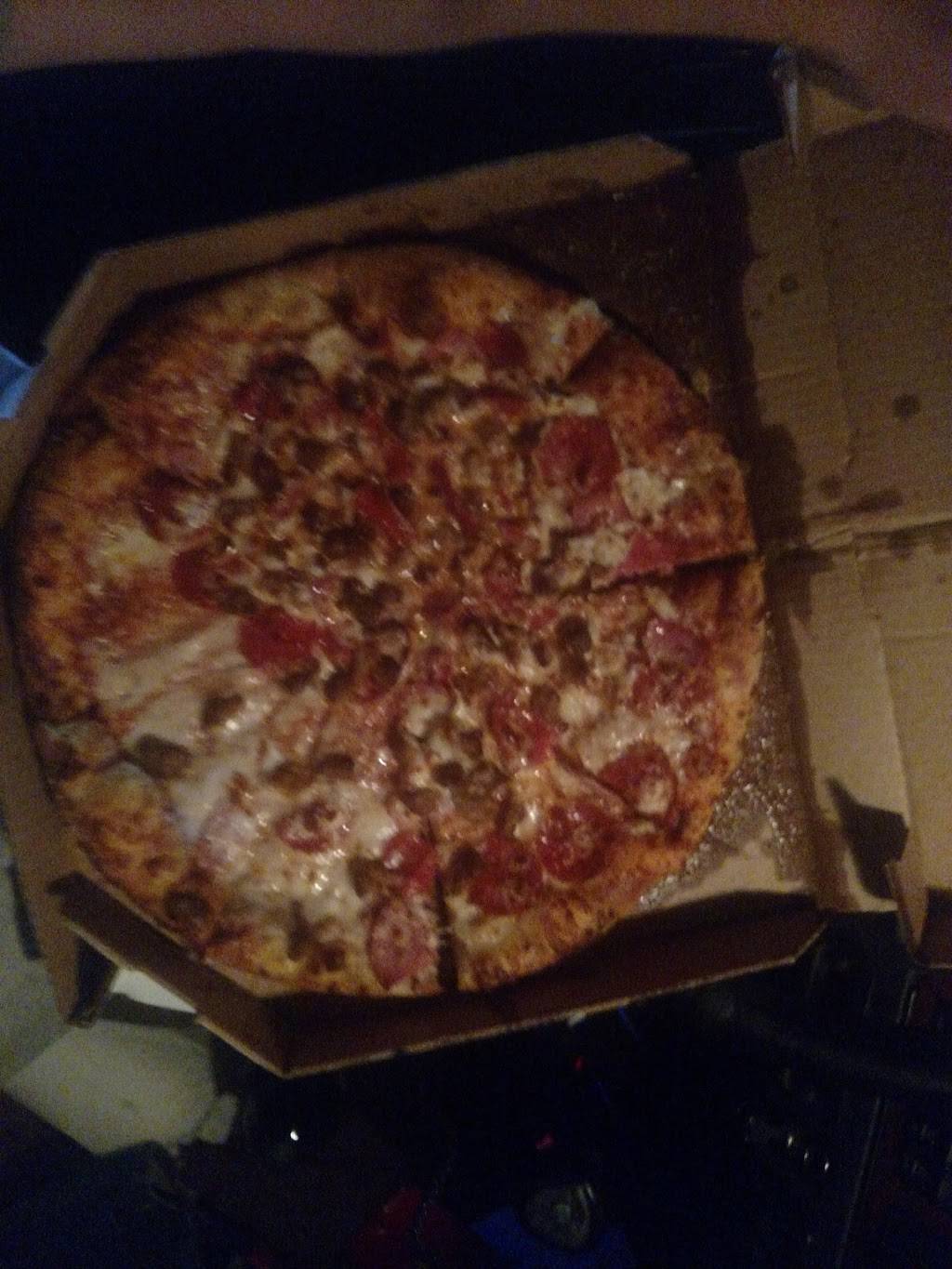 Dominos Pizza | meal delivery | 200 W Fairmont Pkwy, La Porte, TX 77571, USA | 2814701167 OR +1 281-470-1167