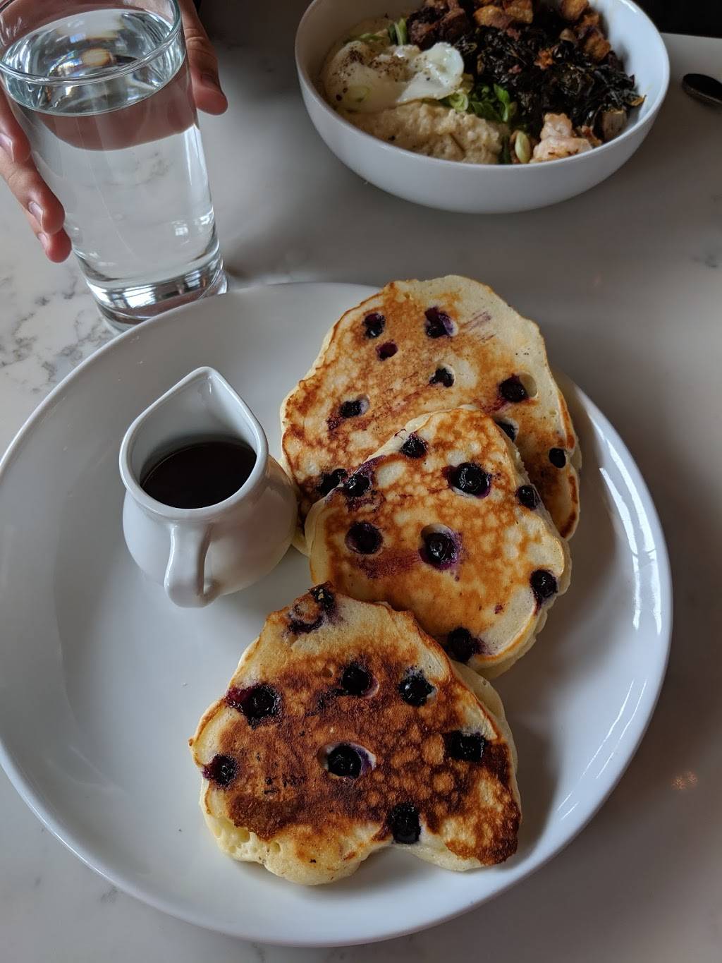 Chelsea Farms Oyster Bar | restaurant | 222 Capitol Way N, Olympia, WA 98501, USA | 3609157784 OR +1 360-915-7784