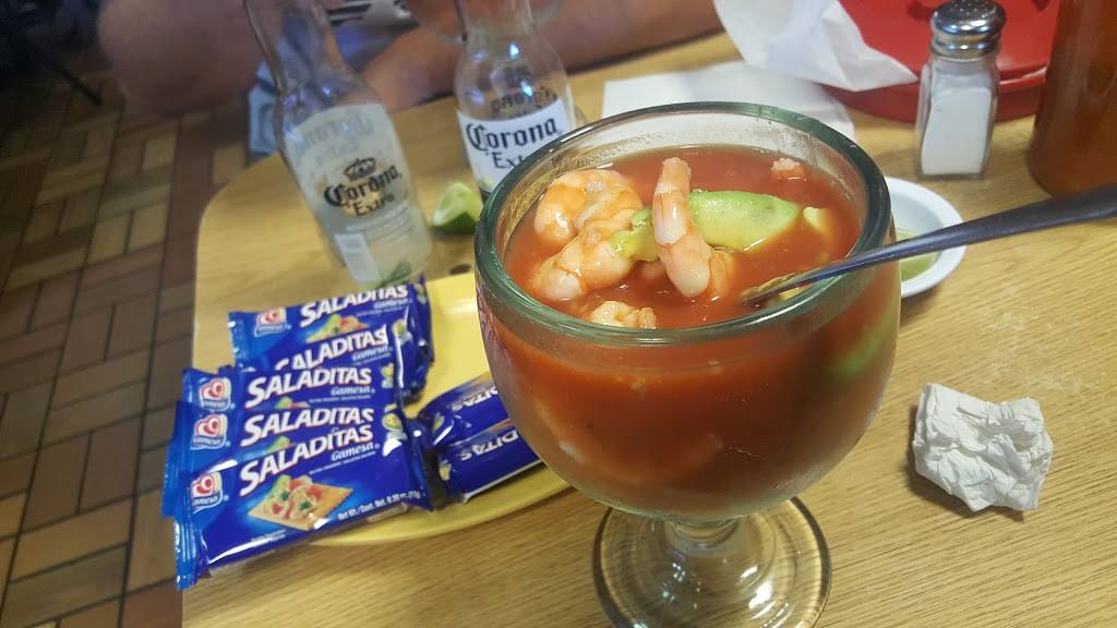 Taqueria Fernandez | restaurant | 3720 7th St, Bay City, TX 77414, USA | 9792441385 OR +1 979-244-1385