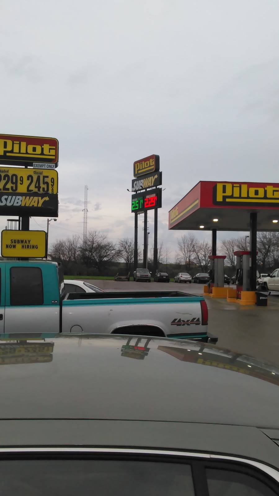 Pilot Travel Center | restaurant | 7455 S, IN-13, Pendleton, IN 46064, USA | 3174856211 OR +1 317-485-6211