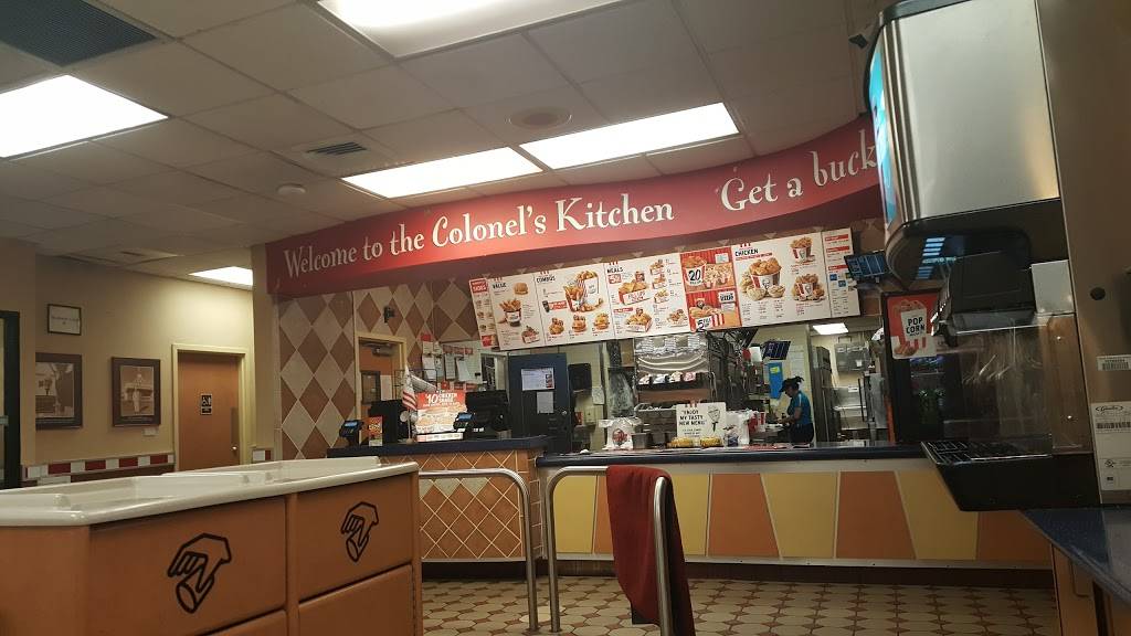 KFC | restaurant | 3255 S Academy Blvd, Colorado Springs, CO 80916, USA | 7193905700 OR +1 719-390-5700