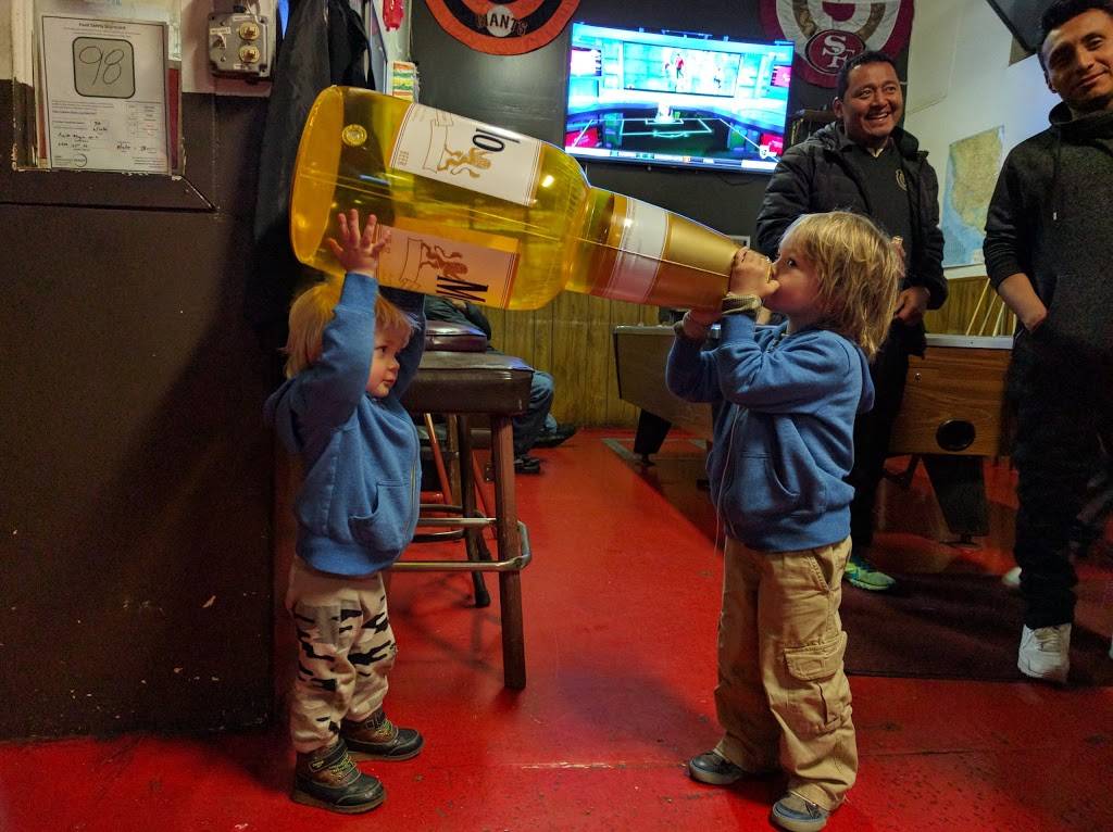 El Puerto Alegre | restaurant | 2950 25th St, San Francisco, CA 94110, USA | 4152851783 OR +1 415-285-1783