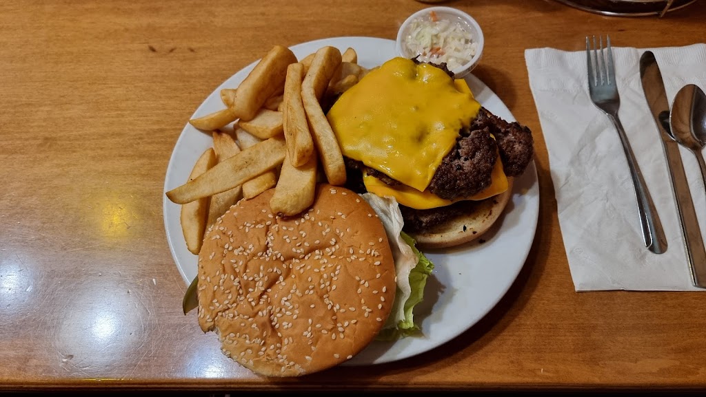 Hogan Restaurant | restaurant | 10 Main St, Tuba City, AZ 86045, USA | 9282835260 OR +1 928-283-5260