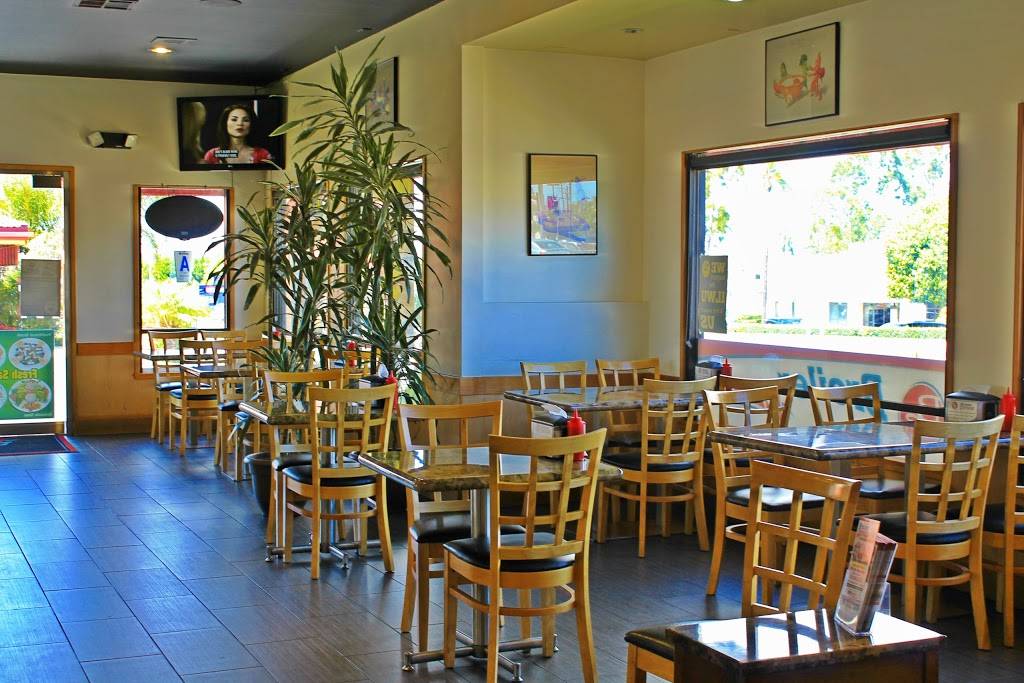 Broiler Express | restaurant | 29035 S Western Ave, Rancho Palos Verdes, CA 90275, USA | 3105483333 OR +1 310-548-3333