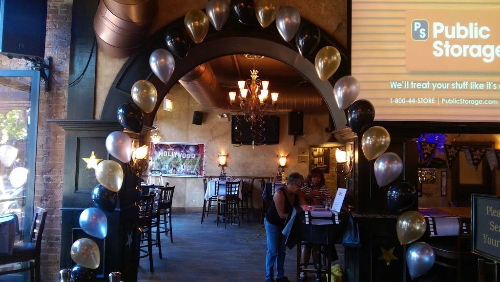 Vintage Bar | night club | 1449 W Taylor St, Chicago, IL 60607, USA | 3125263647 OR +1 312-526-3647