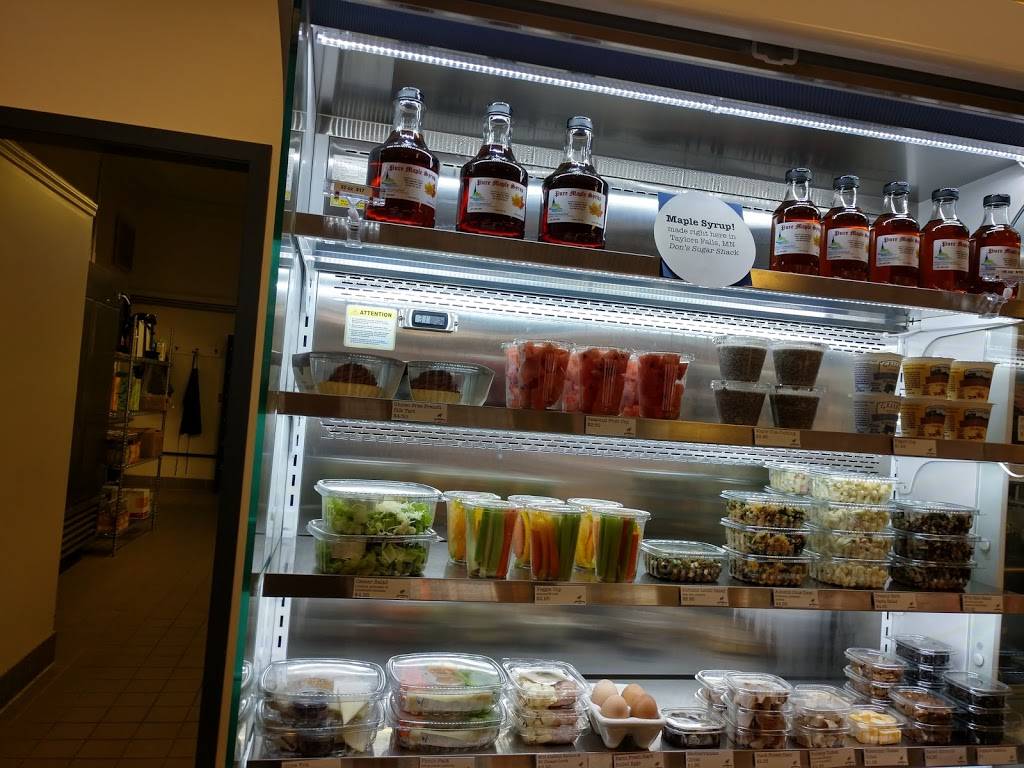 Juneberry Cafe | restaurant | 360 Bench St, Taylors Falls, MN 55084, USA | 6512431086 OR +1 651-243-1086