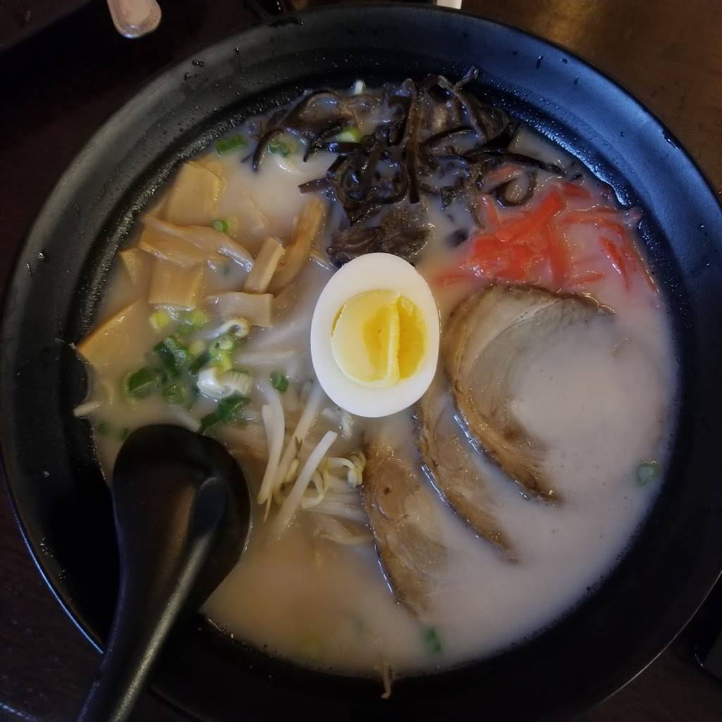 Eastern Kitchen & Sushi | restaurant | 5226 4th St N, St. Petersburg, FL 33703, USA | 7279146161 OR +1 727-914-6161