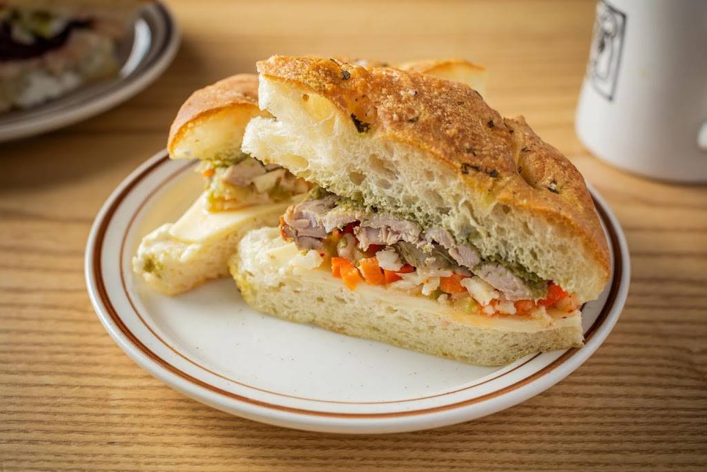 Brothers and Sisters | restaurant | 2119 W Chicago Ave, Chicago, IL 60622, USA | 7736611599 OR +1 773-661-1599