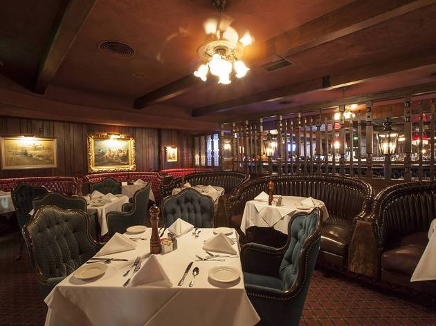 Taylors Steak House | restaurant | 3361 W 8th St, Los Angeles, CA 90005, USA | 2133828449 OR +1 213-382-8449