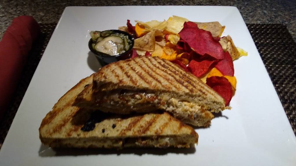 Wildflowers | restaurant | 600 Wildflower Dr, Wilkes-Barre, PA 18702, USA | 5708221011 OR +1 570-822-1011