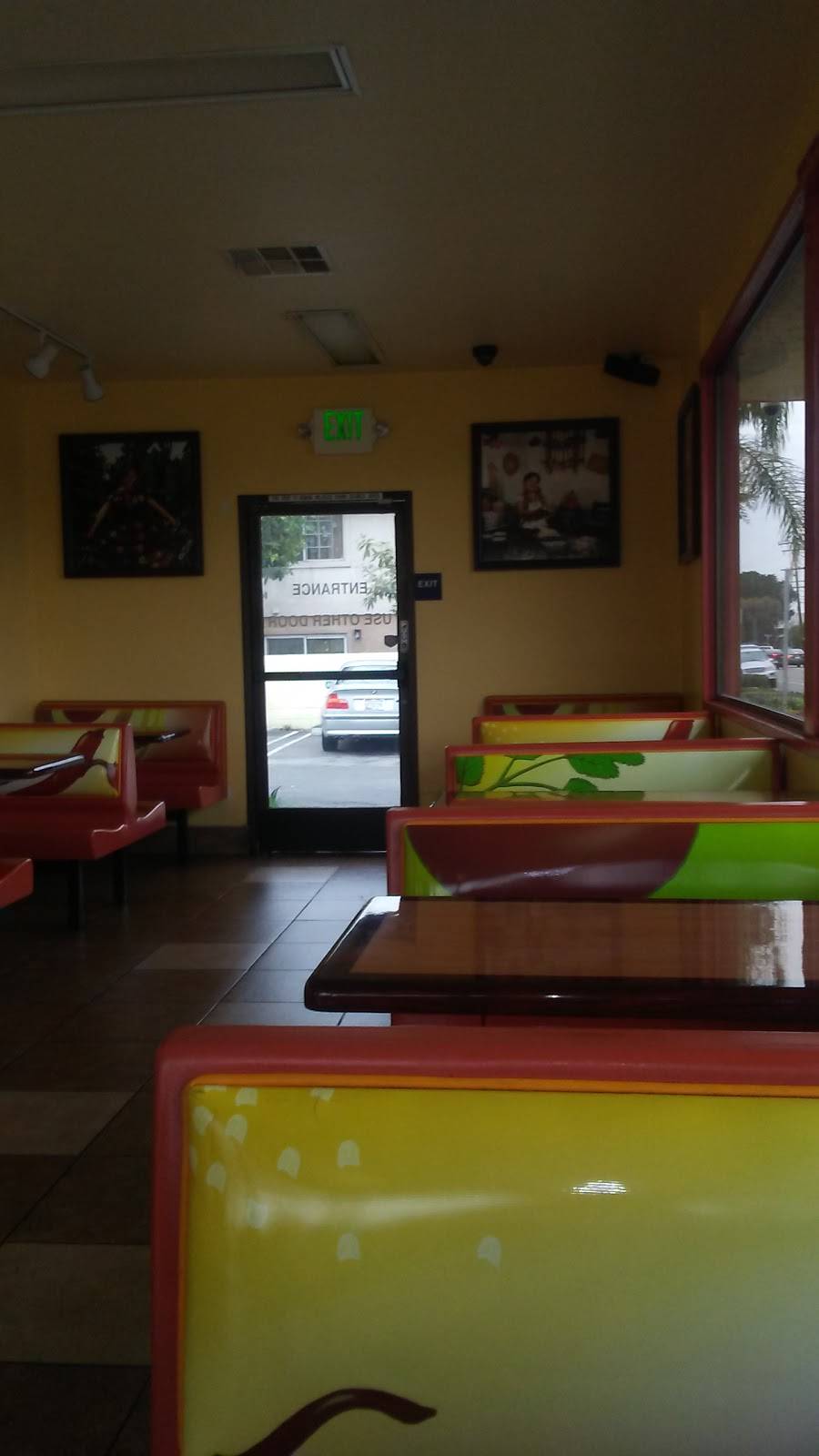 Albertacos Mexican Food | restaurant | 878 N Glassell St, Orange, CA 92867, USA | 7142889961 OR +1 714-288-9961