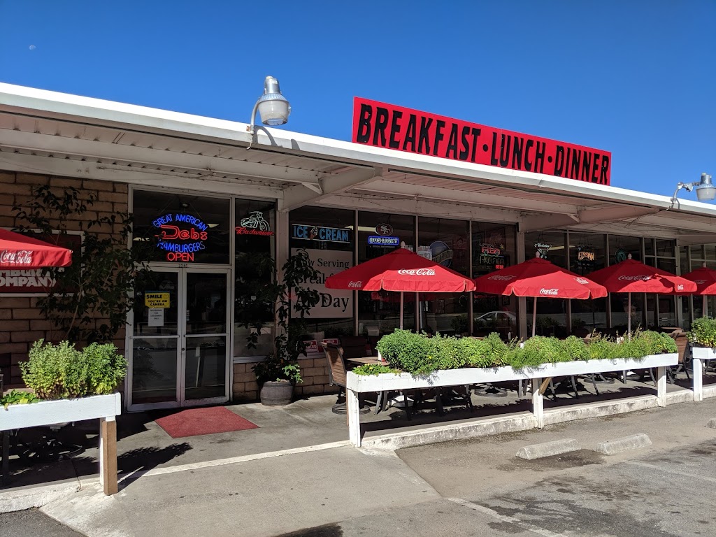 Debs Great American Hamburger Co | restaurant | 3340 Redwood Dr, Redway, CA 95560, USA | 7079232244 OR +1 707-923-2244