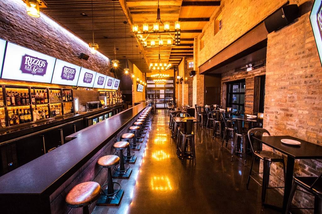 Rizzos Bar & Inn | restaurant | 3658 N Clark St, Chicago, IL 60613, USA | 7737998161 OR +1 773-799-8161