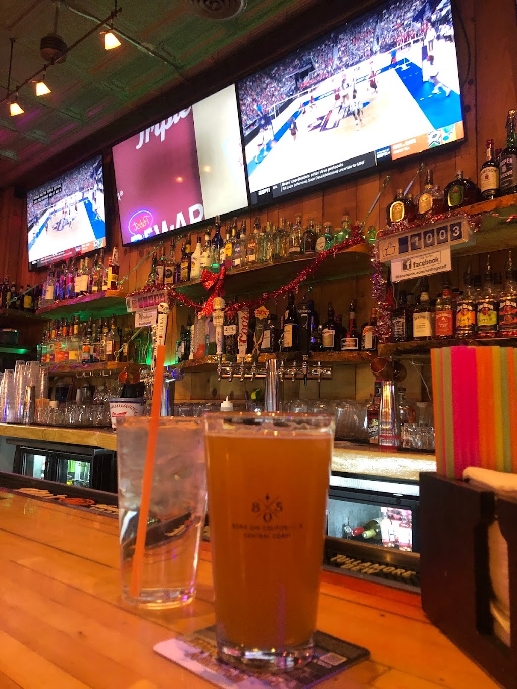 Southside Tavern | restaurant | 117 S San Francisco St, Flagstaff, AZ 86001, USA | 9282661773 OR +1 928-266-1773