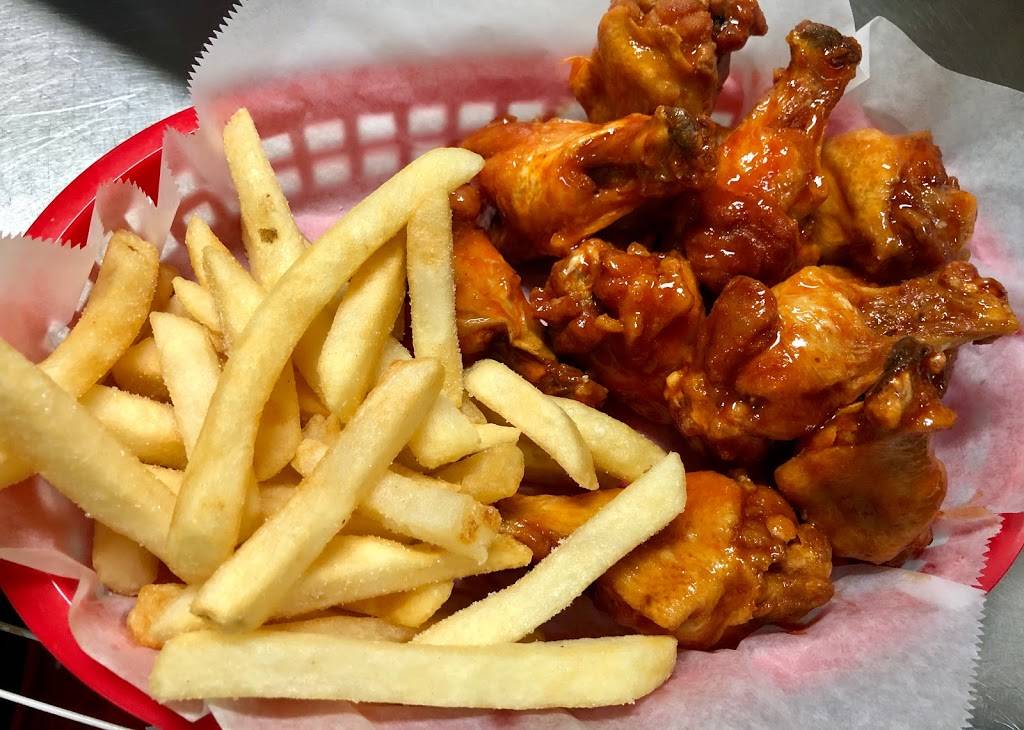 Wings & Things Palm Bay | restaurant | 4651 S Babcock St #3, Palm Bay, FL 32905, USA | 3217277778 OR +1 321-727-7778