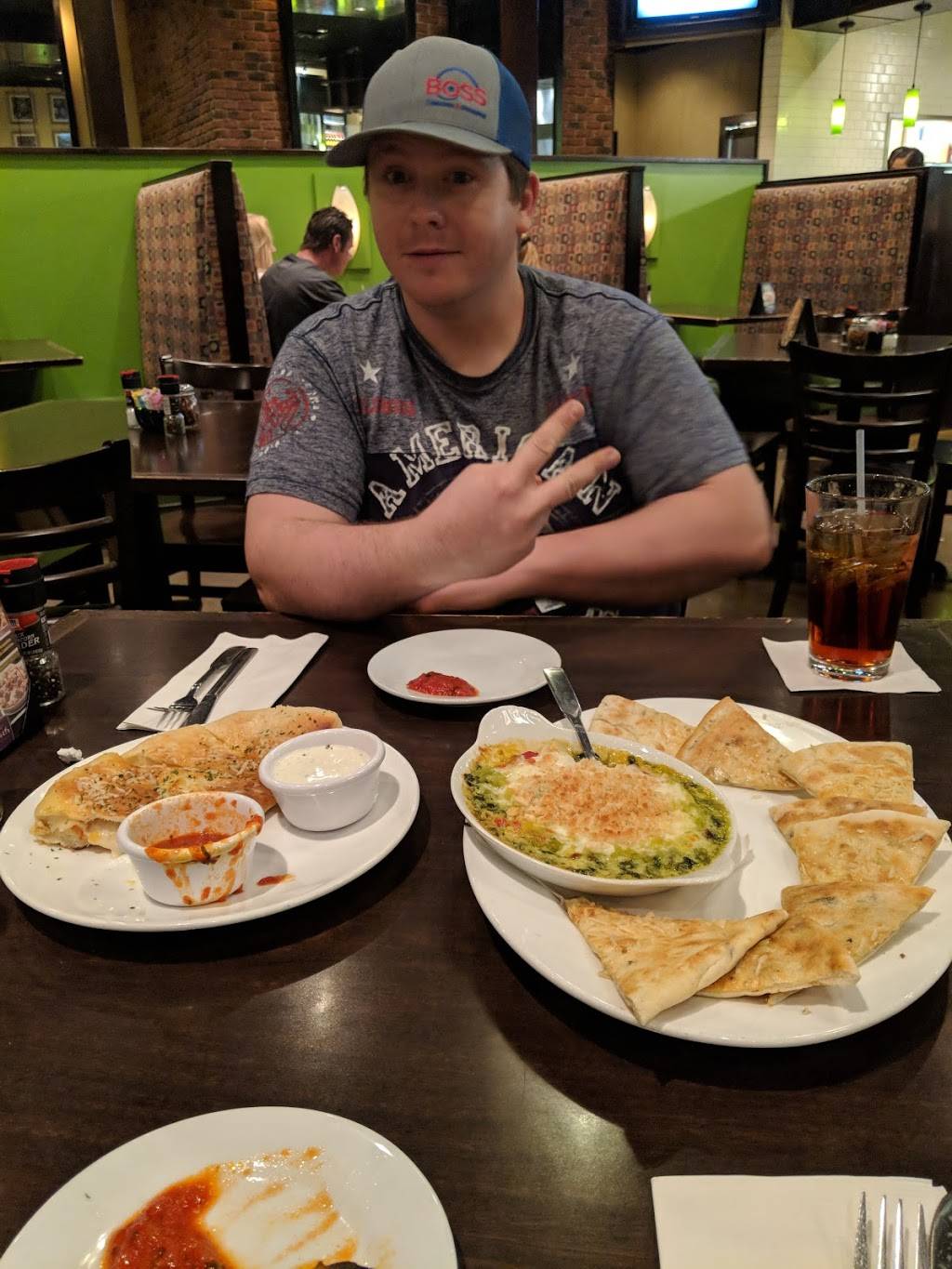 Oliveto Italian Bistro | restaurant | 3709 Troup Hwy, Tyler, TX 75703, USA | 9035812678 OR +1 903-581-2678