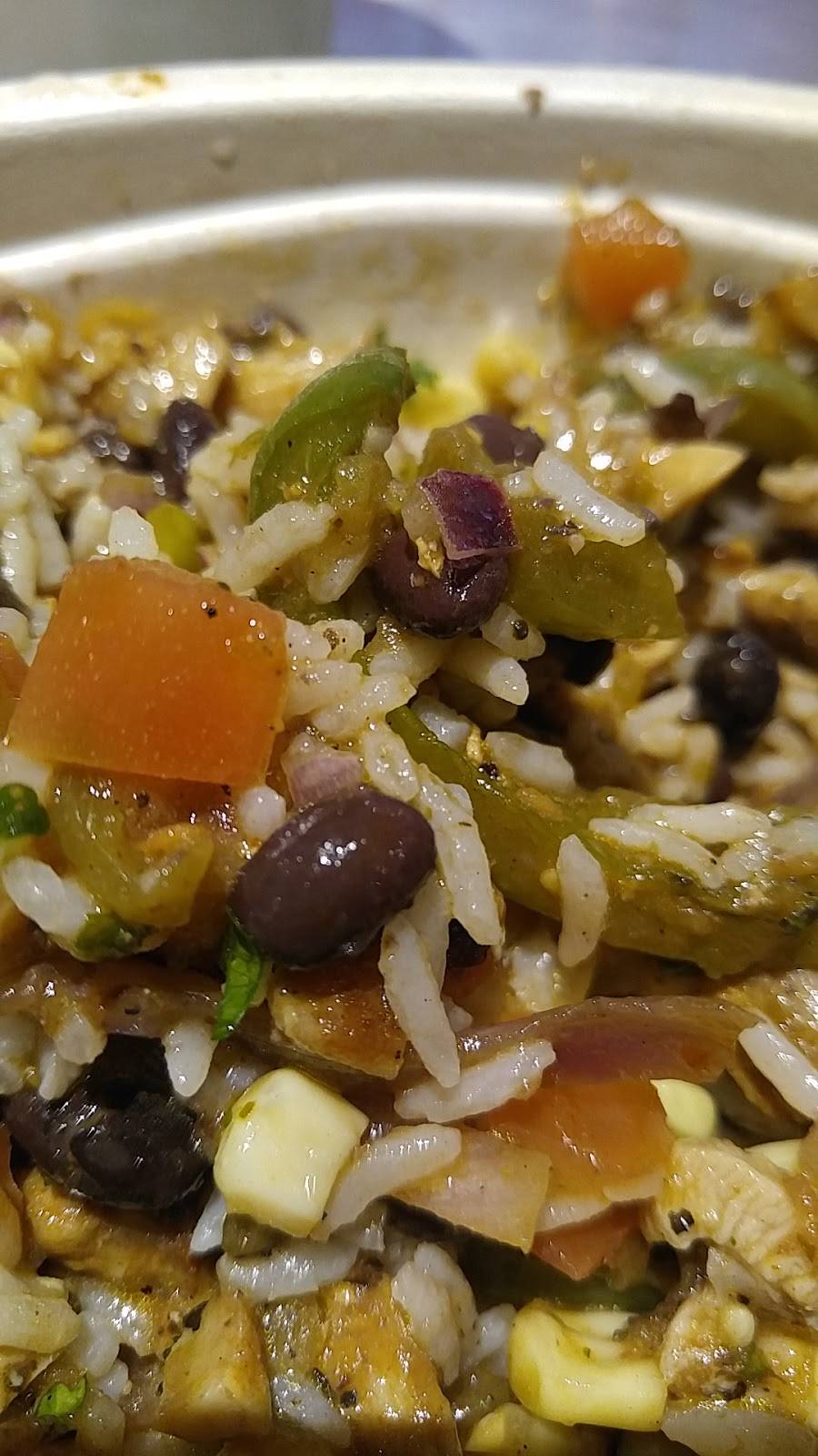 Chipotle Mexican Grill | restaurant | 13042 Fair Lakes Shopping Center, Fairfax, VA 22033, USA | 7032221117 OR +1 703-222-1117