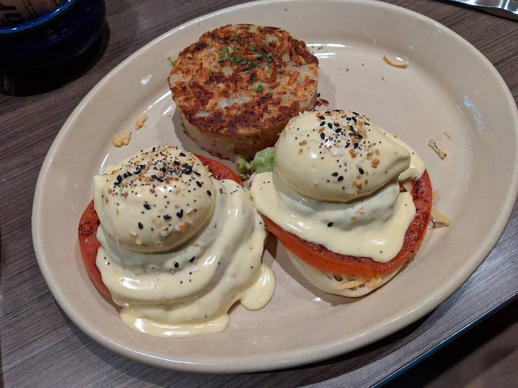 Snooze an AM Eatery | restaurant | 240 W Chapman Ave suite 101, Orange, CA 92868, USA | 6572841850 OR +1 657-284-1850