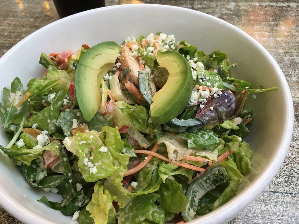 Karl Strauss Brewing Company | restaurant | Universal City, CA 91608, USA | 8187532739 OR +1 818-753-2739