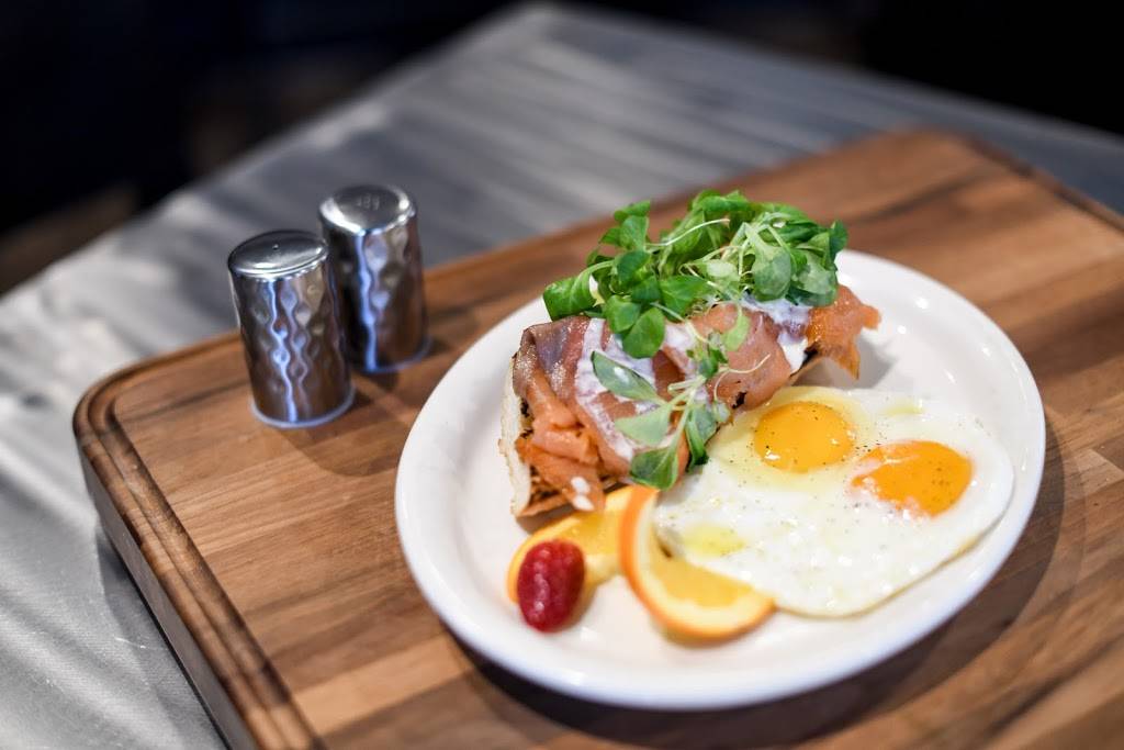 Country Brook Cafe | restaurant | 98 Amesbury Rd, Kensington, NH 03833, USA | 6037775111 OR +1 603-777-5111