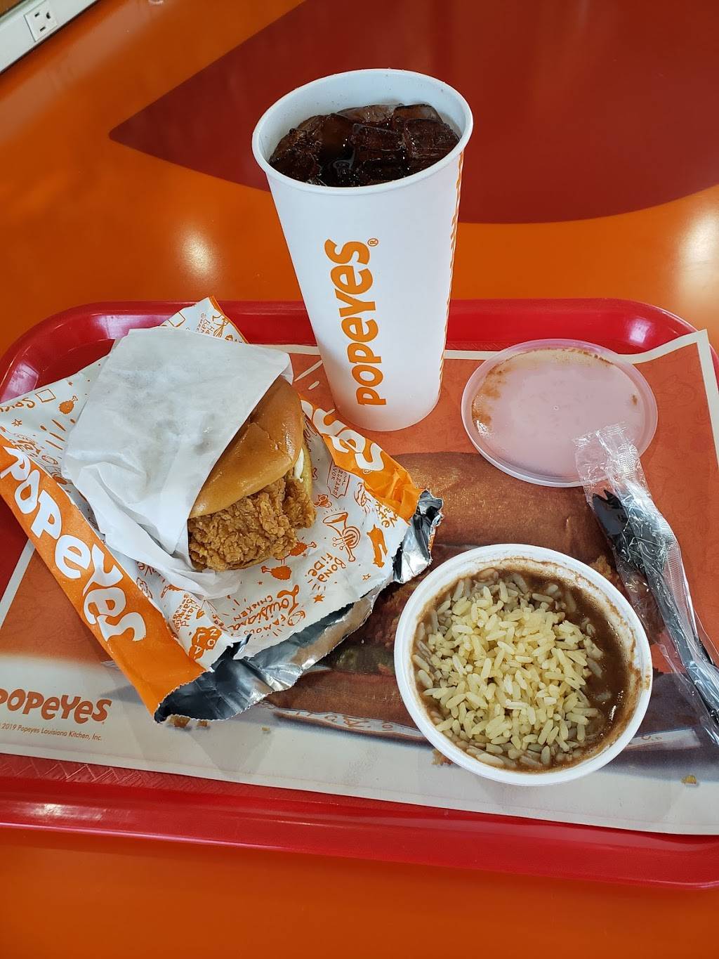 Popeyes Louisiana Kitchen | restaurant | 13225 Millard Ave, Omaha, NE 68137, USA | 4028299990 OR +1 402-829-9990