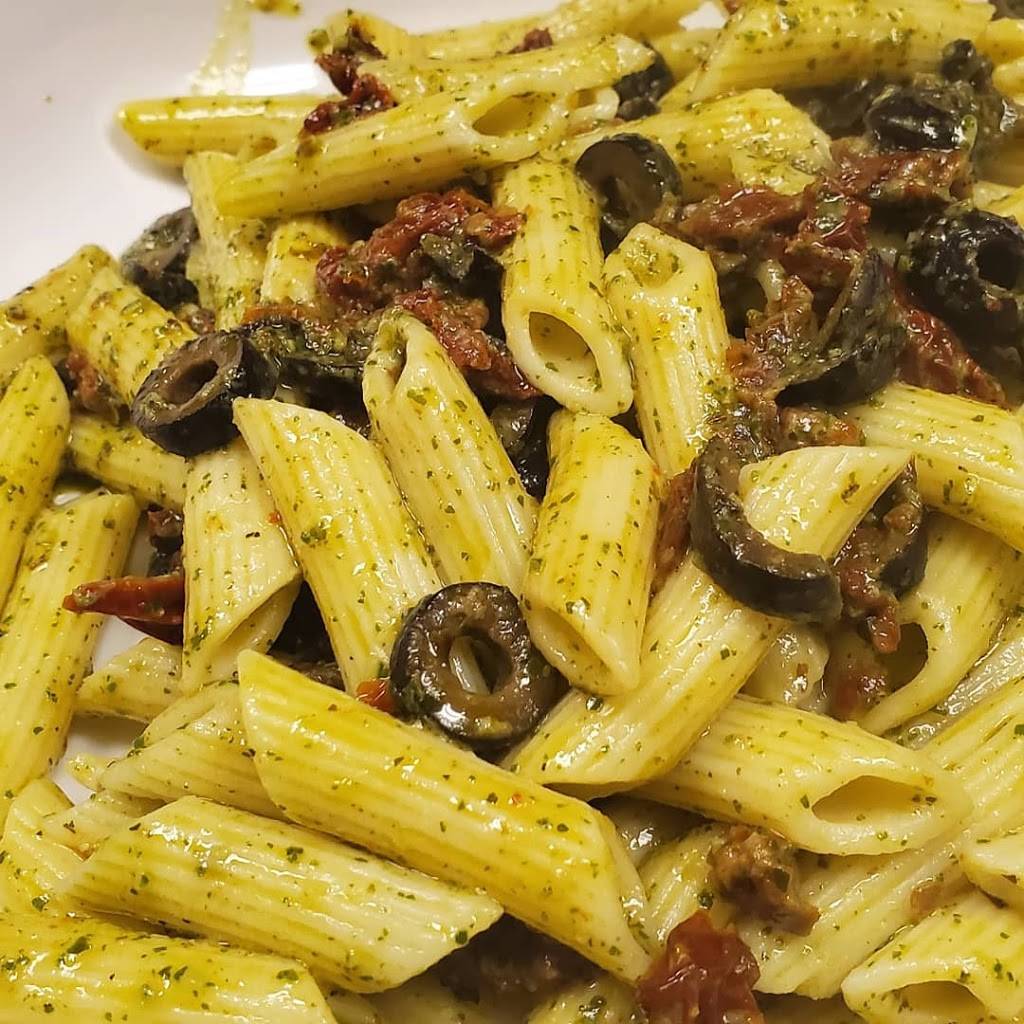 Vineys Italian Kitchen | restaurant | 83 S Stewart St, Sonora, CA 95370, USA | 2093961192 OR +1 209-396-1192