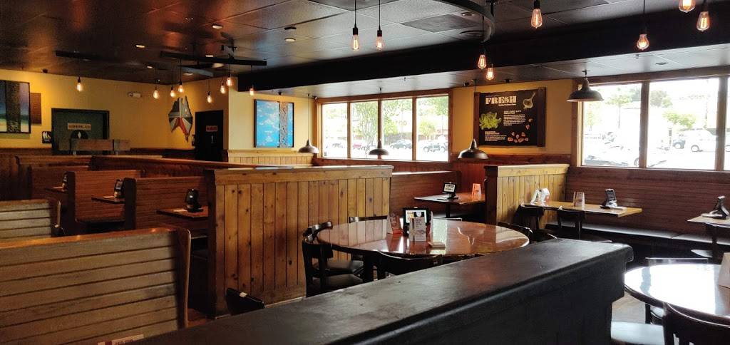 Outback Steakhouse | restaurant | 2485 Vista Way, Oceanside, CA 92054, USA | 7607548825 OR +1 760-754-8825