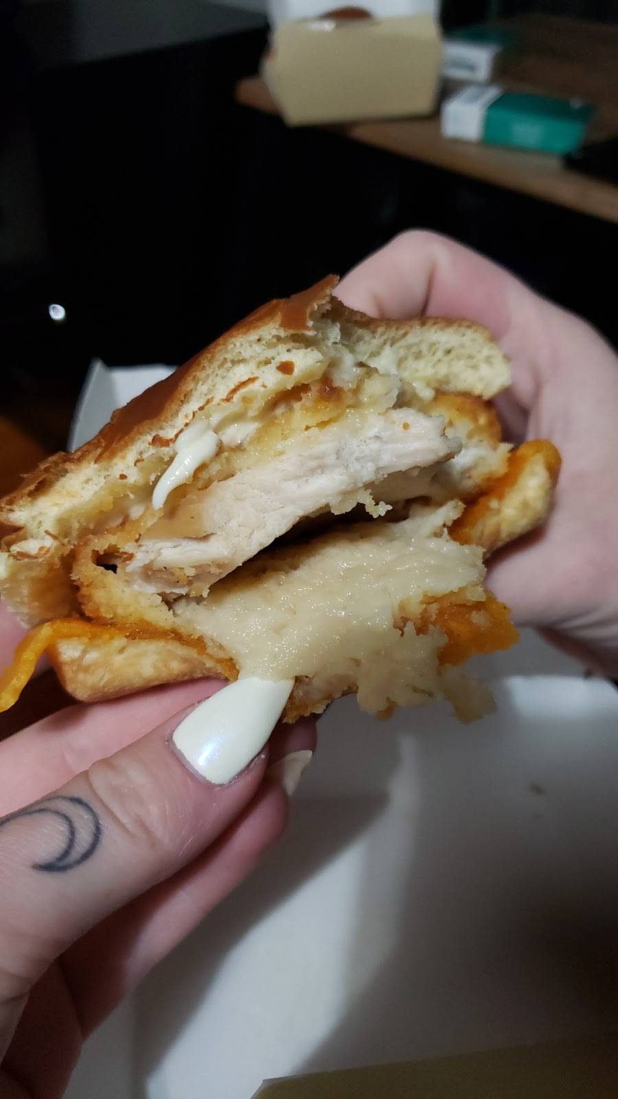 Speedy Café | restaurant | 4420 Browns Hill Rd, Pittsburgh, PA 15217, USA | 4126970209 OR +1 412-697-0209