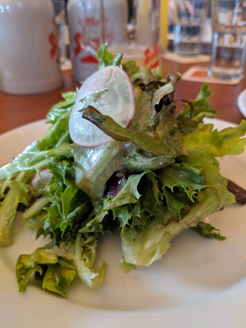 Leopolds | restaurant | 2400 Polk St, San Francisco, CA 94109, USA | 4154742000 OR +1 415-474-2000