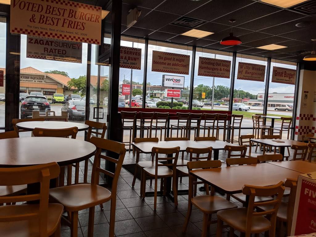 Five Guys | meal takeaway | 1575 US-41, Schererville, IN 46375, USA | 2198645800 OR +1 219-864-5800