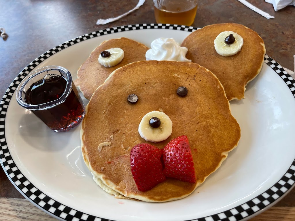 Black Bear Diner Scottsdale | restaurant | 17032 N Scottsdale Rd, Phoenix, AZ 85054, USA | 4809273773 OR +1 480-927-3773