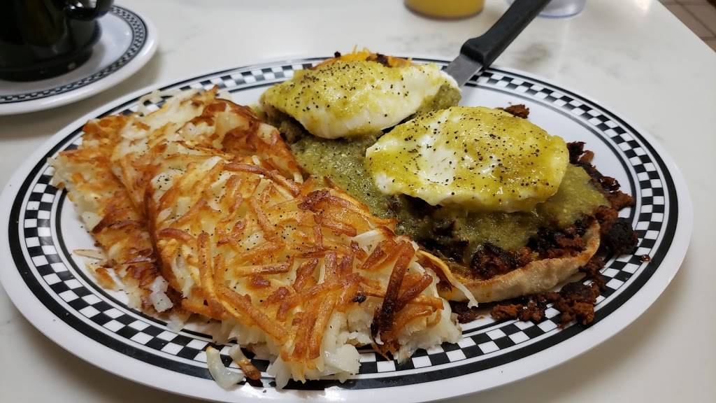 Mauris Famous Cafe Inc. | cafe | 510 E Hawley St, Mundelein, IL 60060, USA | 8479490950 OR +1 847-949-0950