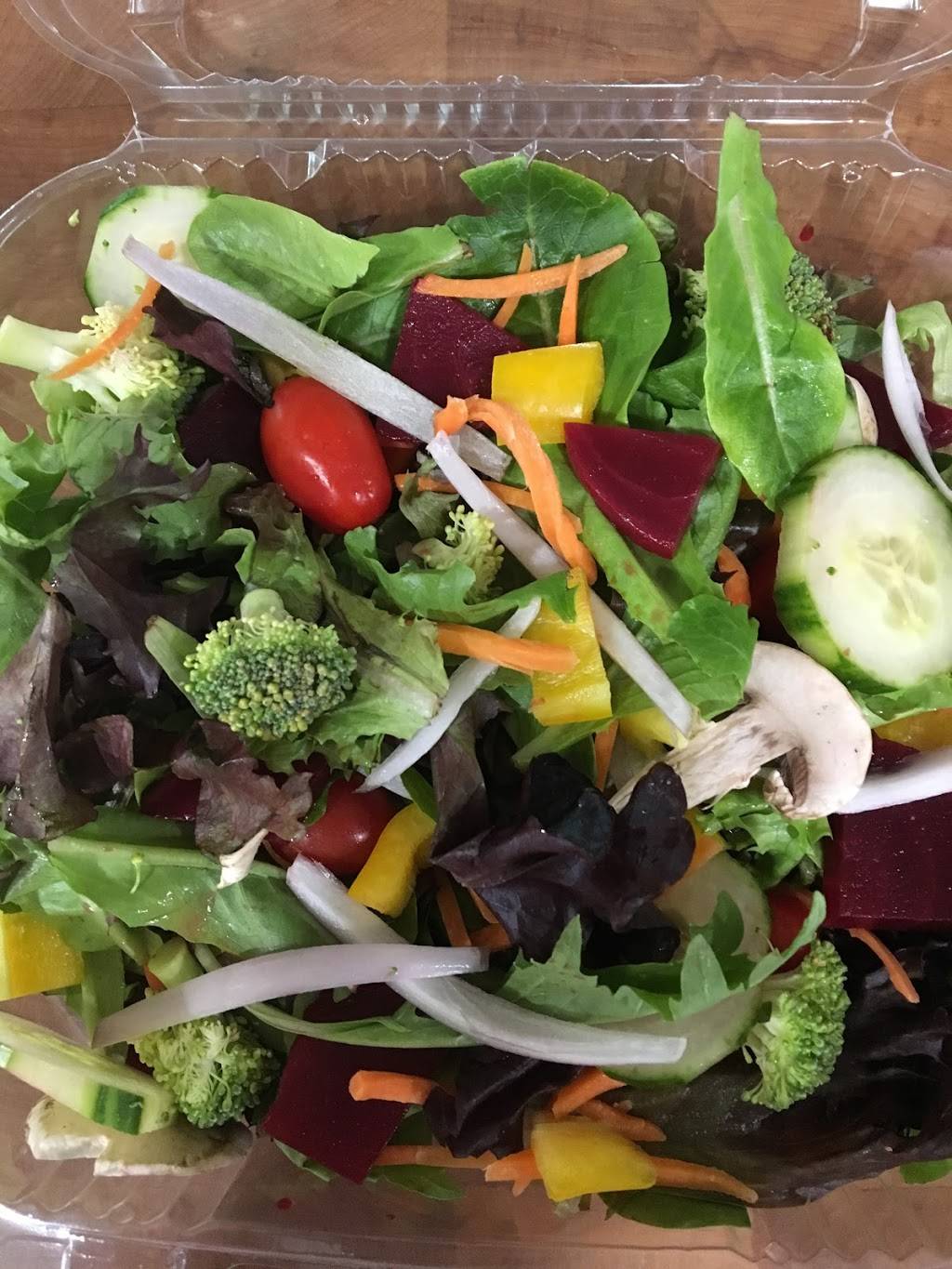 Maries Kitchen | meal takeaway | 939 Roosevelt Trail, Naples, ME 04055, USA | 2076932021 OR +1 207-693-2021