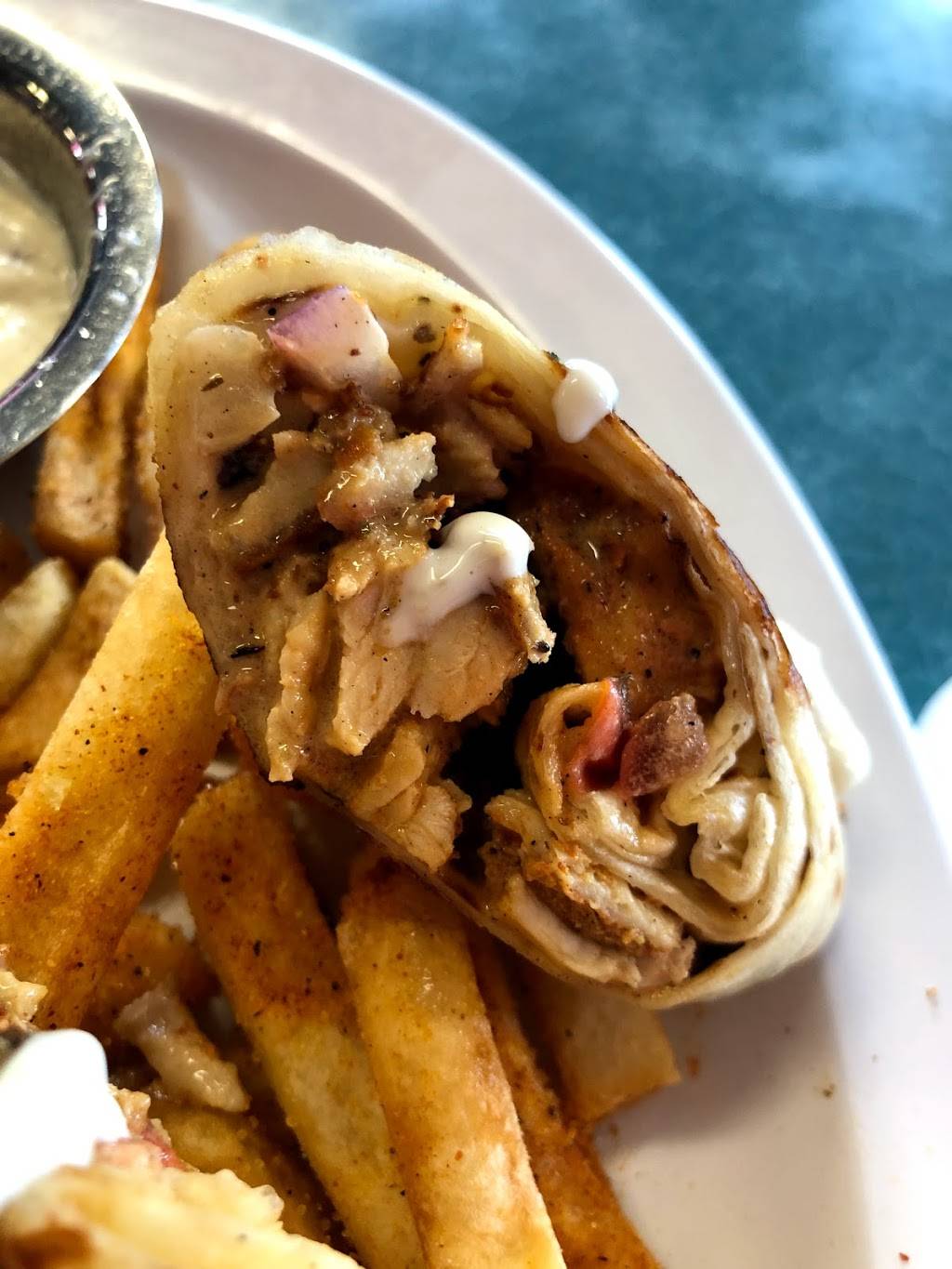 Mediterranean Grill | restaurant | 541 Franklin St, Clarksville, TN 37040, USA | 9313787777 OR +1 931-378-7777