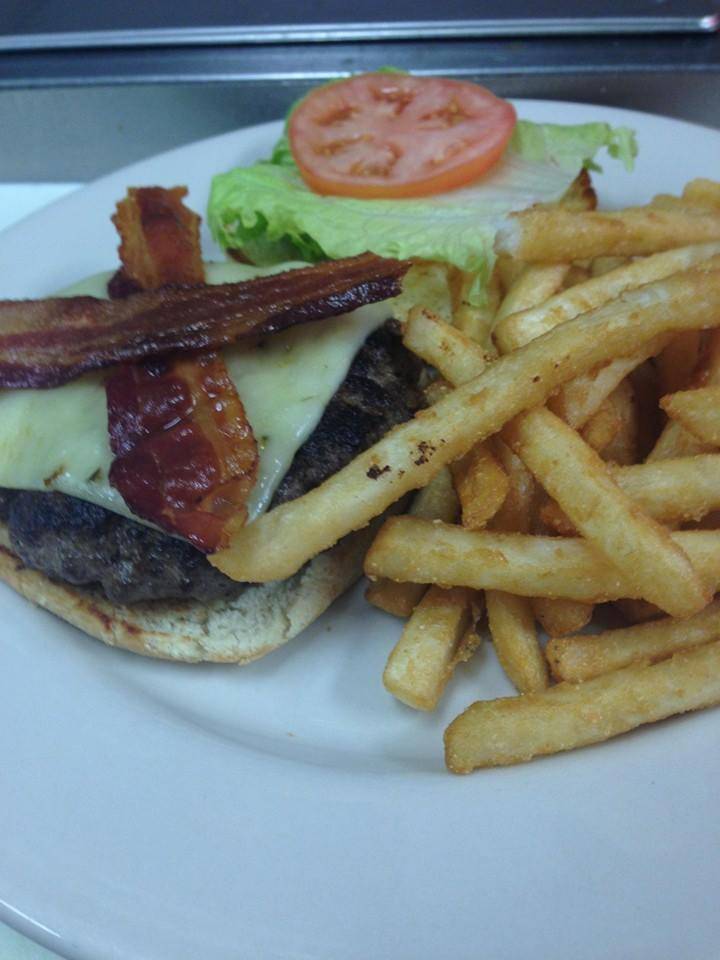 City Food & Spirits | restaurant | 1106 E Godbold St, Marion, SC 29571, USA | 8434230300 OR +1 843-423-0300