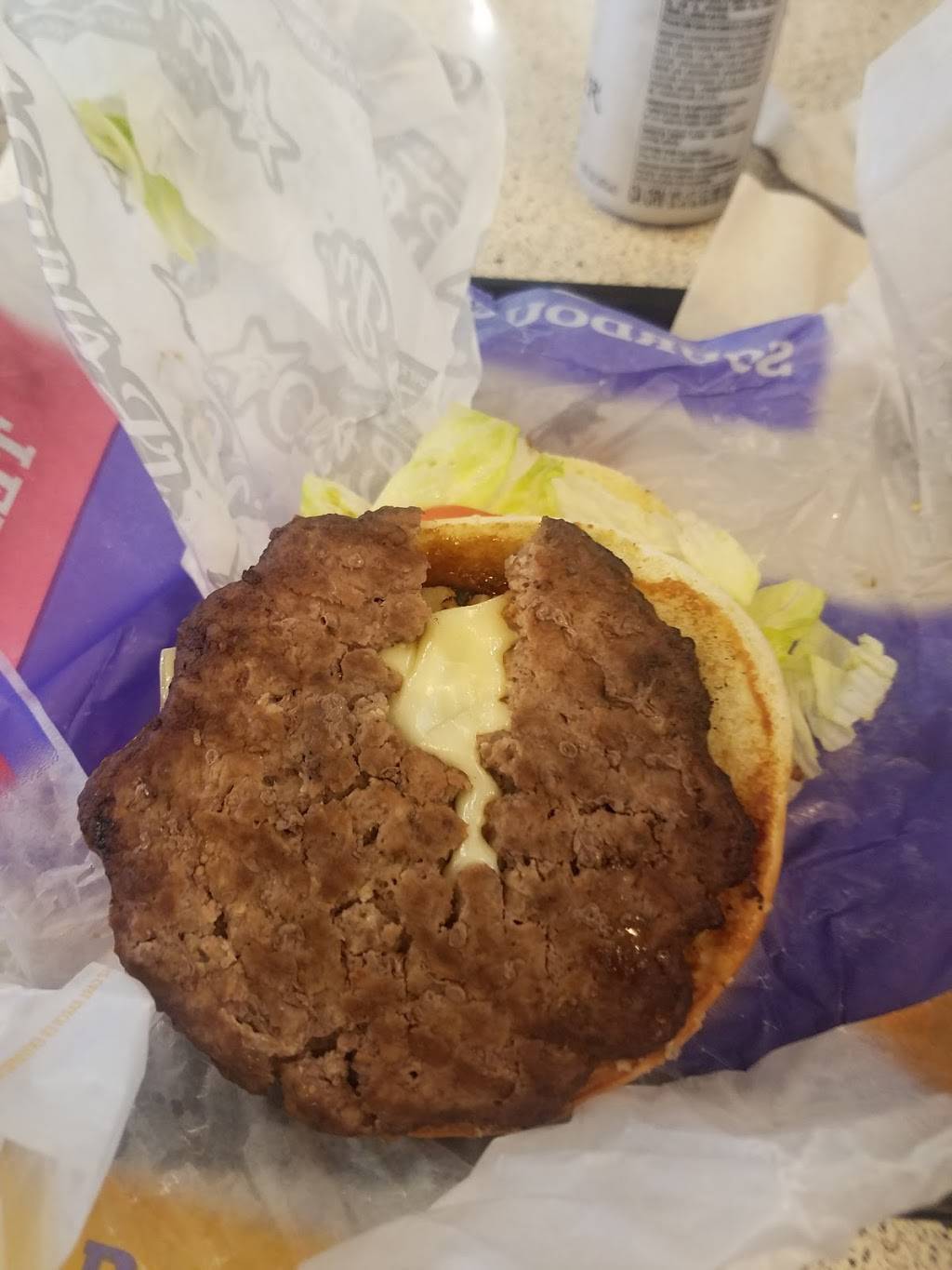 Carls Jr. | restaurant | 44515 Bedford Ct, Temecula, CA 92592, USA | 9516949196 OR +1 951-694-9196