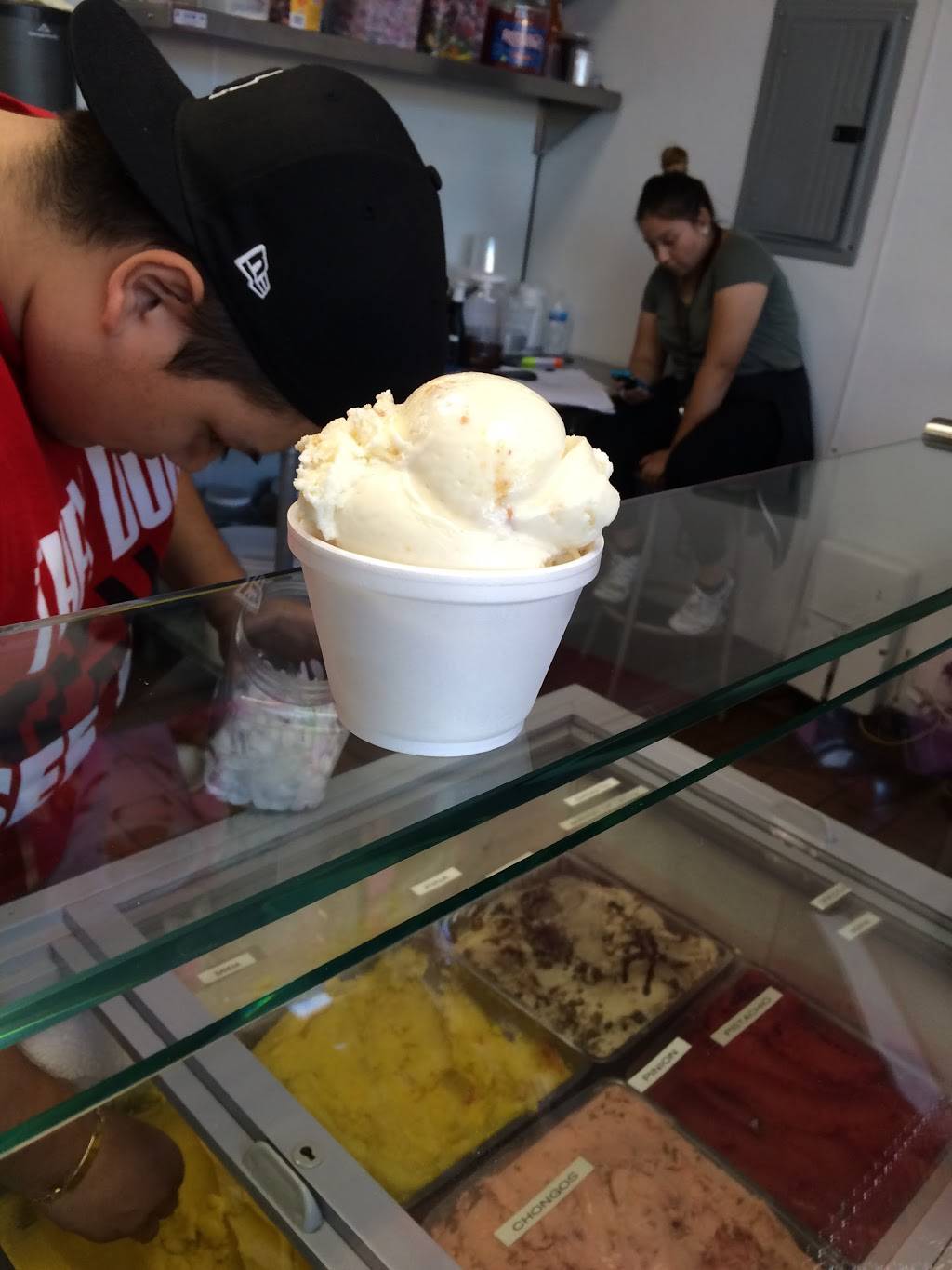 La Michoacana Helados y Paletas | meal takeaway | 485 W Holt Ave, Pomona, CA 91768, USA | 9093261344 OR +1 909-326-1344