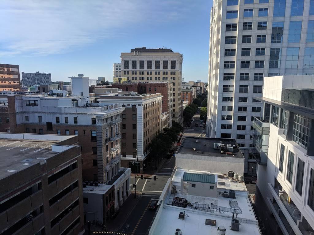 Grain | restaurant | 100 E Main St, Norfolk, VA 23510, USA | 7577636279 OR +1 757-763-6279