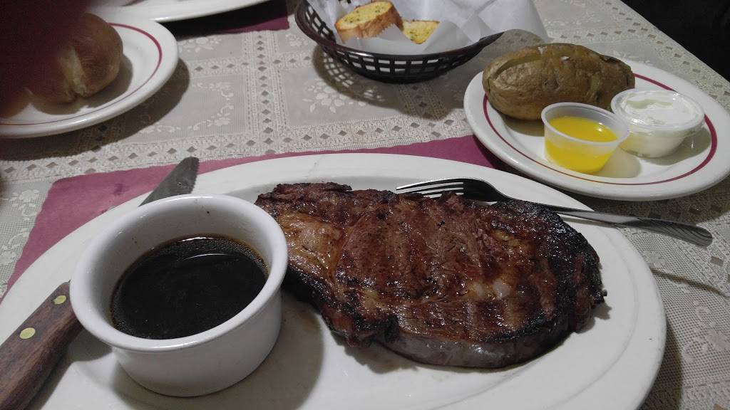 Three Pines | restaurant | 116 N Peterboro St, Canastota, NY 13032, USA | 3156977945 OR +1 315-697-7945