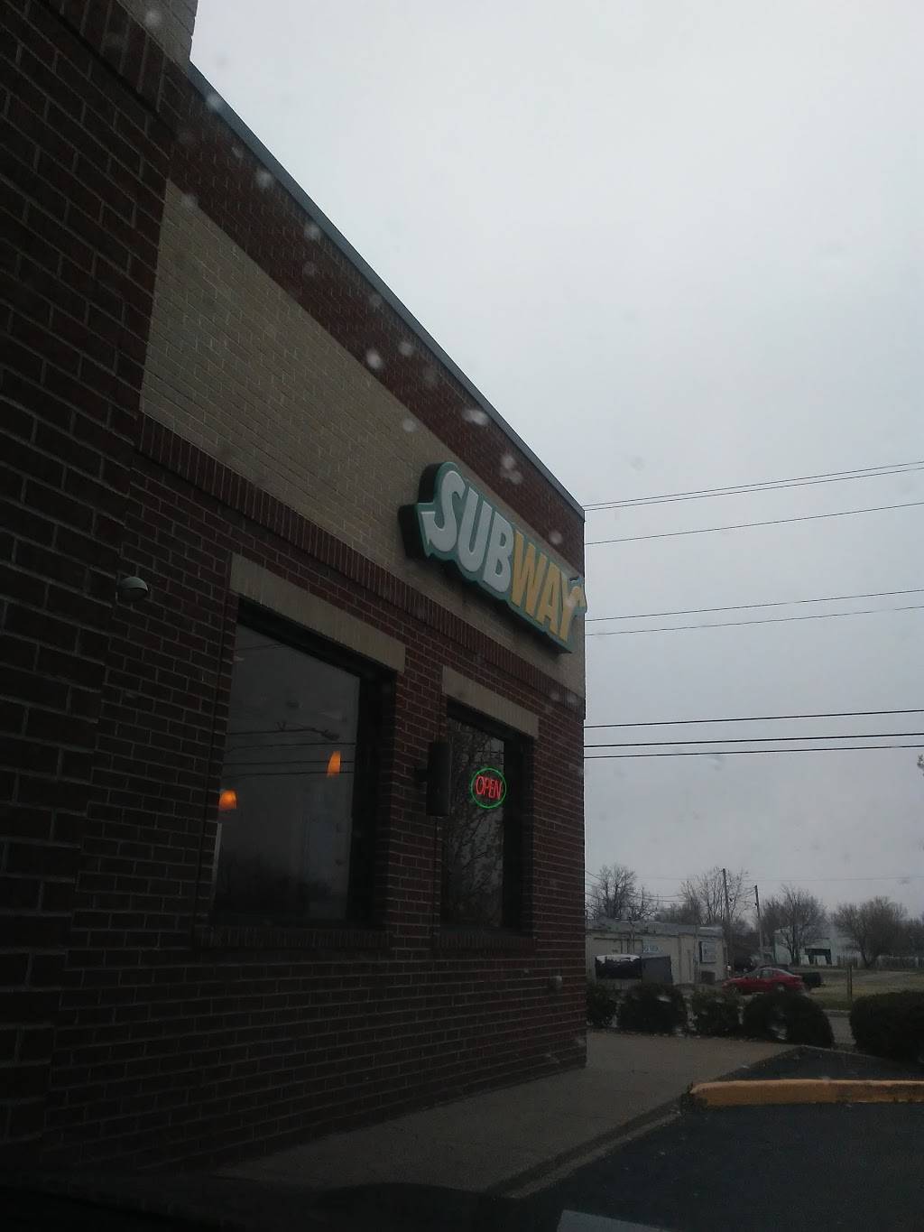 Subway | restaurant | 2420 W Parrish Ave, Owensboro, KY 42301, USA | 2706867115 OR +1 270-686-7115